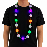 Collier à 6 perles de 42 pouces, perles blanches facettées, collier lumineux LED coloré pour le carnaval de Mardi Gras