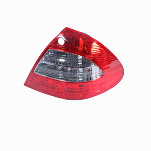 2118202464 ô tô phụ tùng thay thế LED tự động phía sau đèn cho Mercedes-Benz E Class W211 bên phải đuôi ánh sáng - Product Image 1