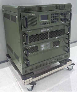Transceptor Táctico Militar de 500W, 1.5MHz-29.9999MHz, con Salto de Frecuencia, Encriptación AES, Estación de Radio HF Táctica - Product Image 4