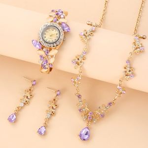 Reloj de Pulsera para Mujer, Reloj de Cuarzo con Pedrería, Reloj de Joyería Elegante y Moderno - Product Image 5