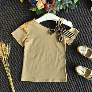 Ropa al por Mayor para Niña, Camisetas Negras Estampadas con Lazo en el Hombro y Pantalones Cortos a Rayas, Conjuntos Hechos en China - Product Image 3