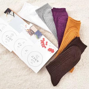 Chaussettes mi-hautes de haute qualité pour filles, tube moyen vertical, mode, fil épais doré et argenté, chaussettes de loisirs 2025 - Product Image 2