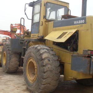 Komatsu wa380 wa470 wa600 chargeuse sur pneus avant grande marque occasion chargeur frontal japonais avec fourche en vente bon marché - Product Image 1