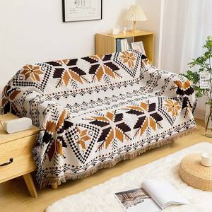 Motif floral doux <span class=keywords><strong>coton</strong></span> <span class=keywords><strong>couvre</strong></span>-<span class=keywords><strong>lit</strong></span> 100% Polyester tissé tapisserie pour <span class=keywords><strong>couvre</strong></span>-<span class=keywords><strong>lit</strong></span> tapis de sol canapé décoration <span class=keywords><strong>pique</strong></span>-nique jeter couverture - Product Image 6