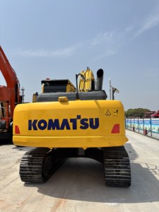 Excavadora Komatsu PC210LC usada en excelentes condiciones, modelo japonés, diseño Original, buen estado PC210 a la venta - Product Image 2