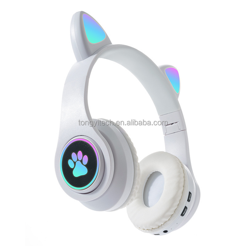 Brookstone Cat Ear Headphones Guide: What to Buy in 2024