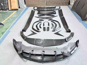 Kit carrosserie en fibre de carbone <span class=keywords><strong>s</strong></span>èche pour Lamborghini <span class=keywords><strong>Urus</strong></span> <span class=keywords><strong>S</strong></span>, comprenant un diffuseur avant, un spoiler et un capot de style <span class=keywords><strong>Urus</strong></span> <span class=keywords><strong>S</strong></span>. - Product Image 2