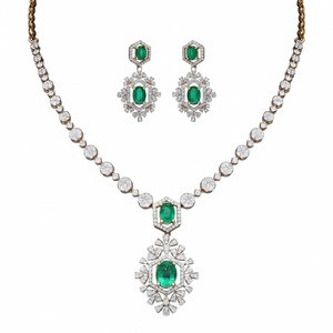 Collar de Diamantes de Alta Calidad, Elegante Estilo Colgante, Joyería Fina de Lujo para Mujer, para Bodas, Fiestas y Eventos Nocturnos - Product Image 1