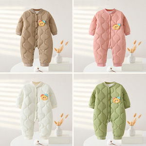 Vente en gros Pyjama pour bébé en polyester extensible CPC pour garçons et filles de 0 à 12 <span class=keywords><strong>mois</strong></span> pour l'hiver et l'automne barboteuse pour nouveau-né - Product Image 2