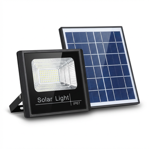 Faro Solare LED da Esterno, Lampada di Sicurezza IP67 10W-200W, Pannello Solare in Alluminio, Certificato CE, Telecomando, Garanzia 5 Anni - Product Image 4