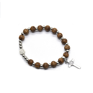 Medaglia san benedetto gesus lega croce <span class=keywords><strong>rosario</strong></span> inciso <span class=keywords><strong>marrone</strong></span> perle di legno bracciale gioiello religioso braccialetto - Product Image 3