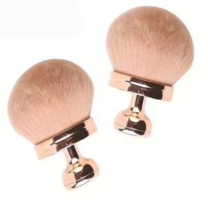 Pennello Kabuki a Testa <span class=keywords><strong>di</strong></span> Fungo Moda 2024, Setole Sintetiche Super Morbide, Manico Elettroplaccato, Pennello Singolo per Trucco Viso <span class=keywords><strong>Donna</strong></span> - Product Image 2