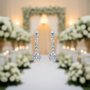 Orecchini Pendenti in Cristallo e Oro Bianco, Argento 925 con Montatura a Griffe, Gioielli Classici da Sposa per Donna - Product Image 2