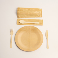 Assiettes rondes élégantes en bambou naturel compostables jetables 7/9/11 pouces écologiques pour la restauration hôtelière et les événements