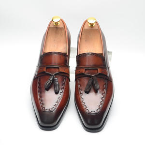 Chaussures décontractées rétro personnalisées pour hommes, chaussures habillées à bout pointu, chaussures décontractées d'automne, chaussures habillées et Richelieu en cuir pour hommes, directement de l'usine - Product Image 2
