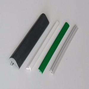 Prezzo di fabbrica outdoor Plastic T-moulding striscia flessibile nera da 1-1/2 pollici per accessori per mobili - Product Image 6