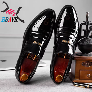 Mocasines de Cuero Patentado para Hombre BBAVR, con Punta en Pico, Estilo Slip-On, Color Sólido, para Oficina, Carrera Profesional, Uso Formal, Todas las Temporadas - Product Image 3