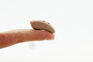 เครื่องช่วยฟังแบบ BTE รุ่นขายดีปี 2025 ใช้พลังงานจากแบตเตอรี่ แบบใส่ในหู มองไม่เห็น พร้อมแอปพลิเคชันสำหรับผู้มีปัญหาทางการได้ยินและผลิตภัณฑ์ด้านการได้ยิน - Product Image 2