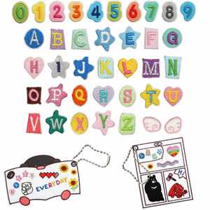 Badge thermocollant brodé à l'ordinateur, mini format, style alphabet de dessin animé, patch lettre anglaise pour vêtements et chapeaux - Product Image 1