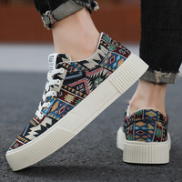 Chaussures grande taille pour hommes Chaussures confortables à semelle souple en toile Chaussures décontractées légères et respirantes à semelle épaisse et résistantes à l'usure