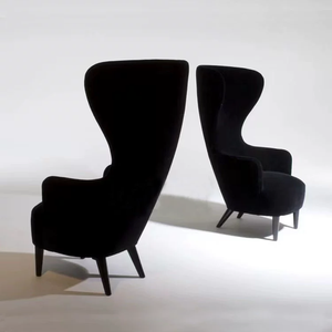 Sillón Individual de Diseño Italiano, de Lujo, Tapizado en Terciopelo Azul Suave, Respaldo Alto, para Sala de Estar - Product Image 4