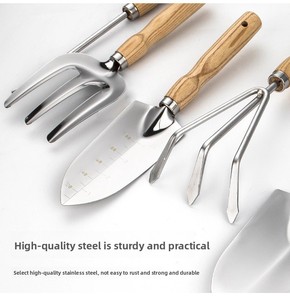 Outils de jardinage <span class=keywords><strong>japonais</strong></span> <span class=keywords><strong>en</strong></span> acier inoxydable avec manche <span class=keywords><strong>en</strong></span> saule <span class=keywords><strong>pour</strong></span> la plantation de légumes et le désherbage extérieur, usage domestique - Product Image 3