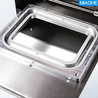 Machine de scellage à chaud de type tiroir en acier inoxydable à poste unique pour l'emballage de barquettes en plastique de repas prêts à consommer, salades et fruits