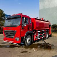 Camion d'extinction d'incendie simple pour la protection incendie des communautés rurales, 12000L 4x2 SINOTRUK HOWO, économique
