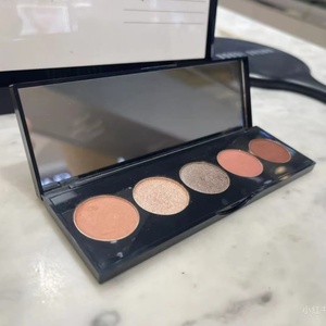 <span class=keywords><strong>Paleta</strong></span> de Sombras de Ojos Cement Plate Eyeshadow en Tonos Gris Frío, Marrón y Nude, de Cinco Colores, Versátil y que se Adapta a Cualquier Tipo de Piel - Product Image 5