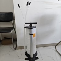 Pompe à huile manuelle 9L et extracteur d'huile, outil automobile efficace pour le remplacement de l'huile de frein et d'huile de transmission dans les véhicules
