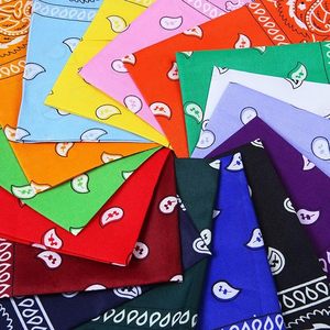 Khăn quàng cổ hình vuông Khăn tay Khăn tay câu lạc bộ bóng đá tùy chỉnh Khăn tay polyester In quảng cáo Khăn bandana - Product Image 4