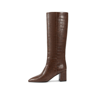 WETKISS Bottes aux genoux à <span class=keywords><strong>talon</strong></span> épais et à motif de crocodile de soie de lait <span class=keywords><strong>noir</strong></span> en vedette-Brun mat - Product Image 2