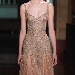 <span class=keywords><strong>Abito</strong></span> da sera di lusso Serene Hill LA73189 color <span class=keywords><strong>oro</strong></span> <span class=keywords><strong>rosa</strong></span> con perline, elegante <span class=keywords><strong>abito</strong></span> da ballo 2026 per donna, abbigliamento di alta gamma per feste e gala - Product Image 2