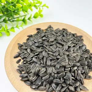 थोक चीन मूल उच्च गुणवत्ता वाले छोटे आकार सूरजमुखी बीज काले पक्षी भोजन के लिए