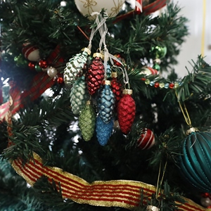 Wholesale Factory Glass-blown <b>Pinecone</b> Shaped Custom Colour Christmas Glass Hanging Ornaments - Product Image 6