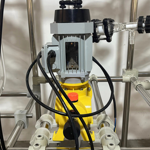 Pompe doseuse à diaphragme haute précision 50L/H pour systèmes de dosage chimique et de traitement de l'eau en laboratoire et en usine - Product Image 5