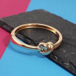 HANSIDON Charm Statement <strong>Bracelets</strong> Cuff Simple <strong>Knot</strong> <strong>Bracelets</strong> for Women Jewelry Gold Plated Bangle Wedding Party Accessory - Product Image 6
