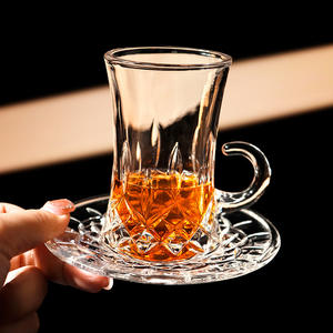 Holy Flame Diseño moderno <span class=keywords><strong>Taza</strong></span> de calabaza de vidrio europeo con platillo de porcelana de hueso <span class=keywords><strong>Taza</strong></span> de café masculina compacta negra <span class=keywords><strong>para</strong></span> bebidas calientes 60-100ml - Product Image 2