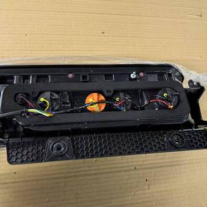 Chính hãng thấp moq dẫn đuôi ánh sáng/dẫn ánh sáng phía sau cho Ford Quá Cảnh T8 v363 P2W9-13405-BC / P2W9-13404-BC - Product Image 6