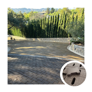 Baldosas de Goma Entrelazadas No Tóxicas para Pistas de Carreras de Caballos, Ladrillos de Pavimentación Tipo Hueso de Perro, Venta al por Mayor - Product Image 3