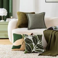 Nouvel arrivage Housse de coussin Jacquard feuilles Housse de coussin brodée Housse de coussin en velours vert