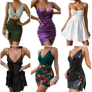 เดรสผ้าฝ้ายพิมพ์ลายลำลองสำหรับผู้หญิง สินค้าใหม่ขายส่ง แฟชั่นสไตล์มิกซ์แอนด์แมทช์ ผลิตในจีน จัดส่งแบบสุ่มจำนวนมาก - Product Image 1