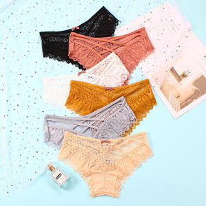 Модные, популярные, кружевные трусики-стринги с цветочным узором и перекрестной завязкой, средней посадки, женское нижнее белье - Product Image 3