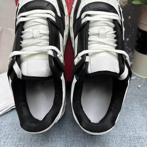 Zapatos Deportivos de Verano 2025 para Hombre, de Lujo, Transpirables, Impermeables, con Suela de Goma Gruesa y Diseño de Clavos, Estilo Skate - Product Image 5