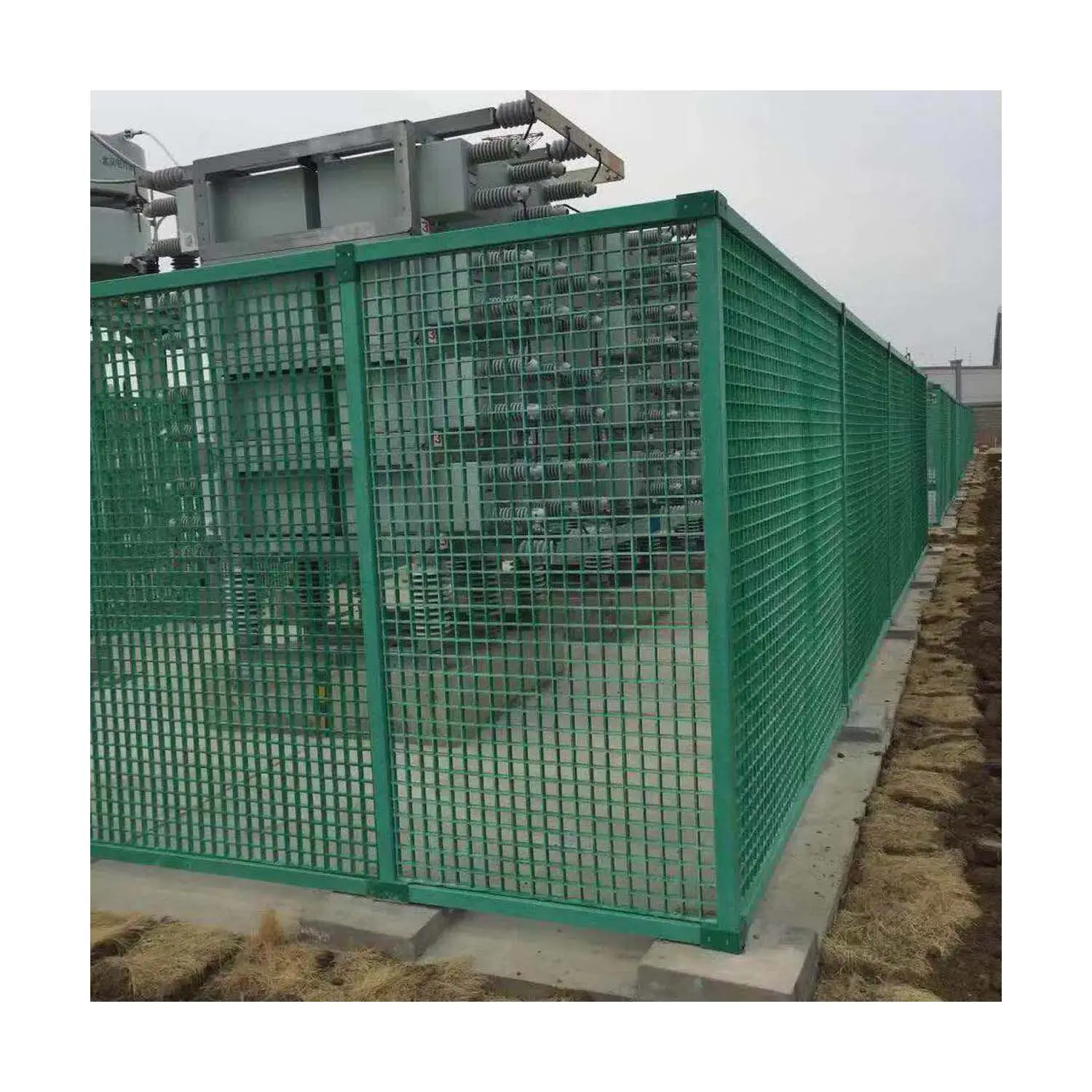 Price reasonable mesh fence Power Station Fencing packaging safe suitable for export finishing metal material frame