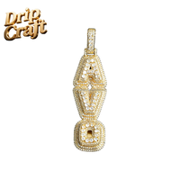 Liontin Huruf AVO 3D Hip-hop Baru, Liontin Personalisasi 3 Huruf yang Dapat Dikombinasikan Bebas dengan Tembaga dan Zirkon. Gaya Unisex Grosir