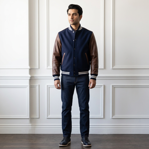 Blouson universitaire d'hiver bleu marine 100 % coton pour homme – Tissu premium, style décontracté, coupe ample, logo frontal, col montant - Product Image 1