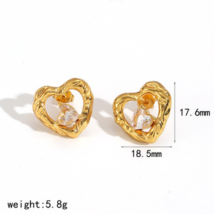 Pendientes de circonita en forma de corazón, chapados en oro, de acero inoxidable para mujer, joyería de moda para fiestas, diseño geométrico con engaste de garra - Product Image 5