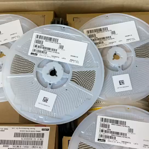 Nouveau stock Résistance <span class=keywords><strong>SMD</strong></span> 180R 1210 5% RC1210JR-07180RL - Product Image 2