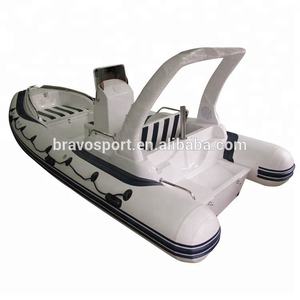 Bateau pneumatique en fibre de verre Rib 580 utilisé pour la pêche, yacht de luxe à vendre - Product Image 6